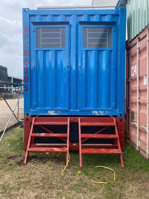 container toilet 10 feet